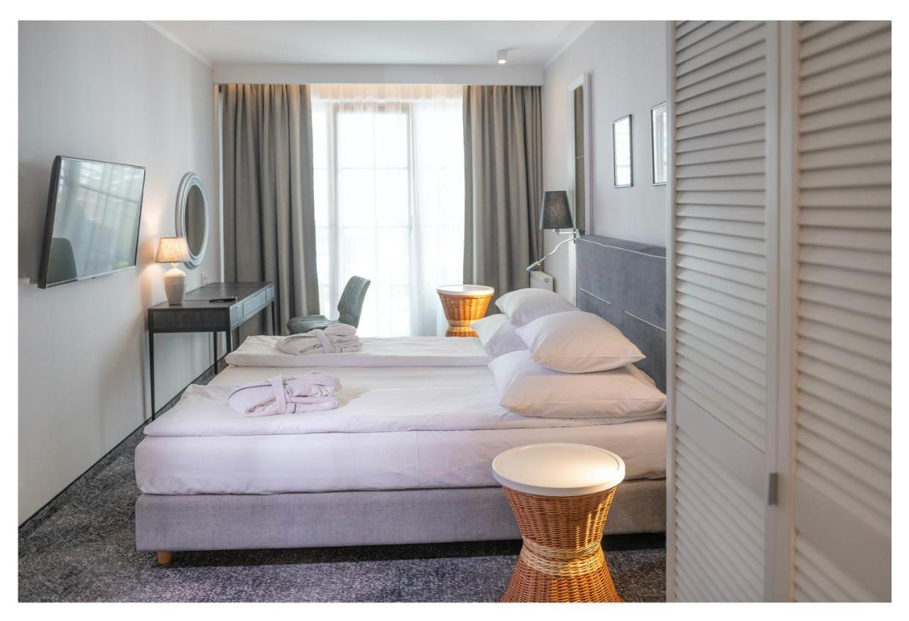 Neptuno Resort & Spa Dźwirzyno Extérieur photo